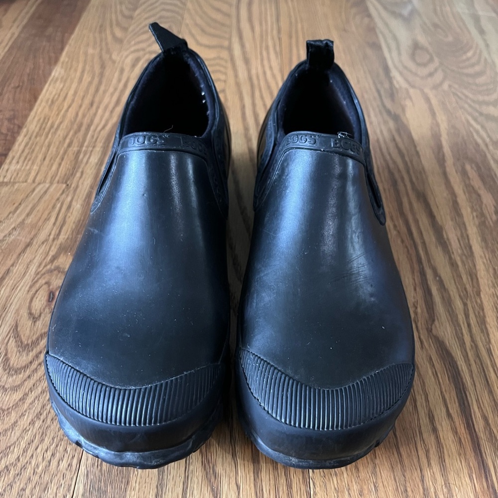 Bogs Slip-on Short Rain Shoes for Women Size 8 Black Waterproof